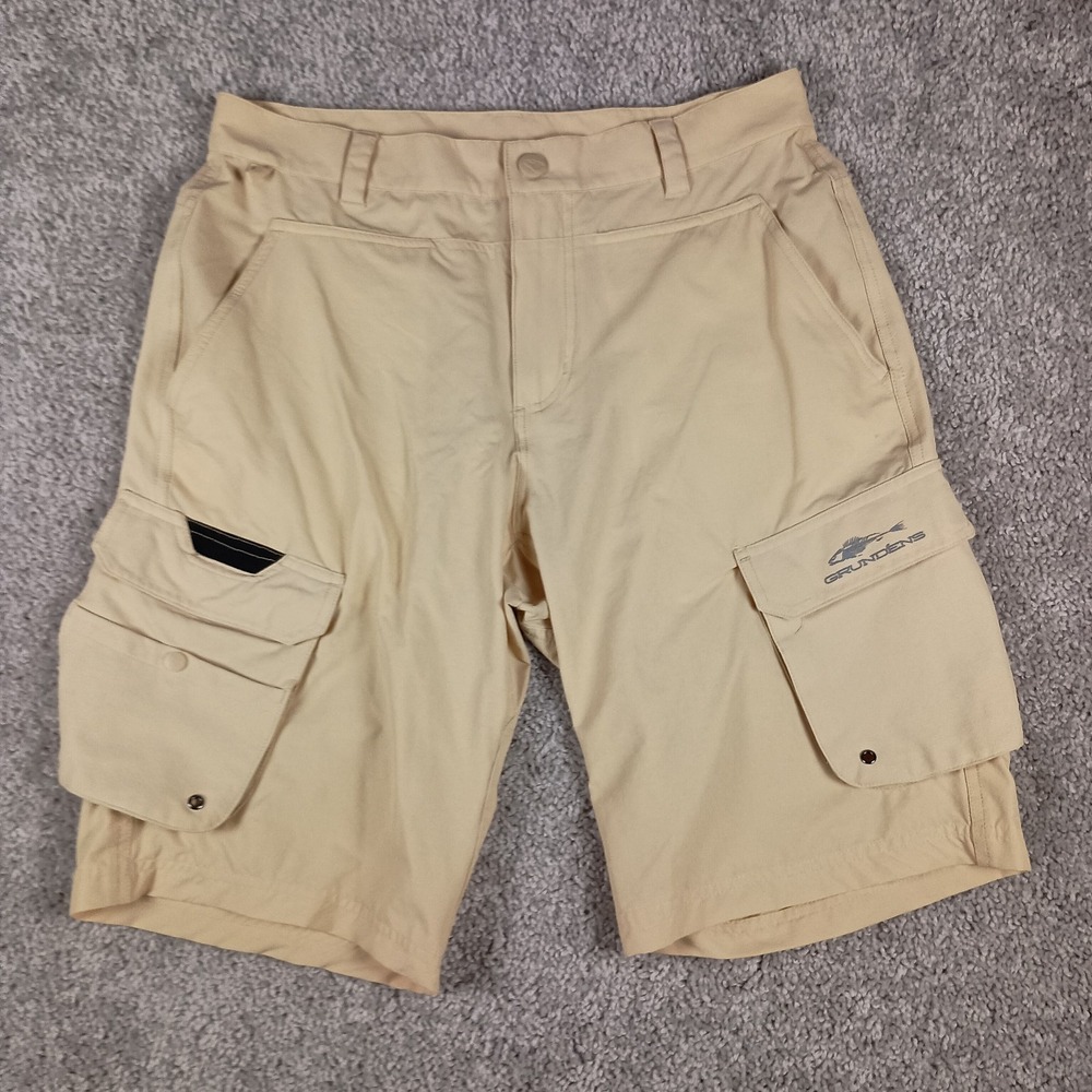 Grundéns Breakwater Fishing Shorts Mens Size 32 Sandstone Tan EUC